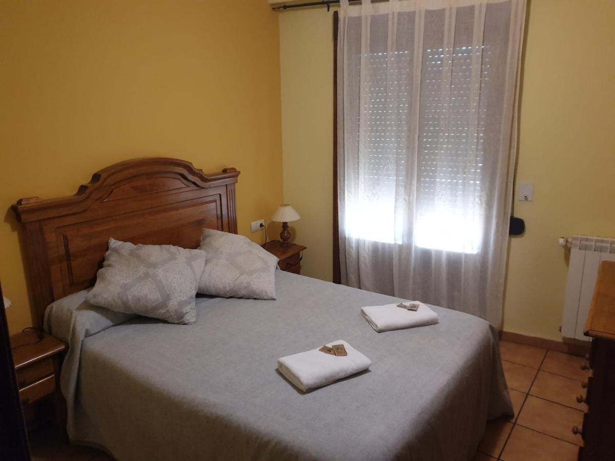 Hotel Torres de Albarracín Exteriör bild