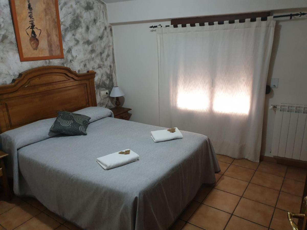 Hotel Torres de Albarracín Exteriör bild