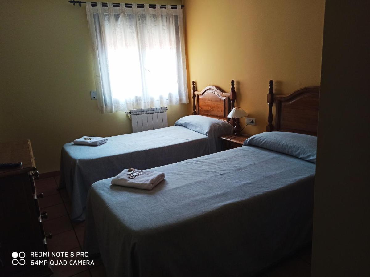 Hotel Torres de Albarracín Exteriör bild