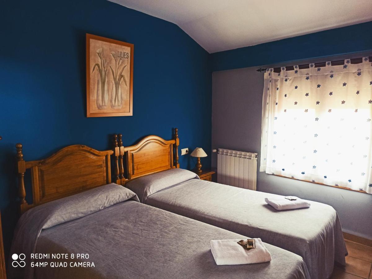 Hotel Torres de Albarracín Exteriör bild